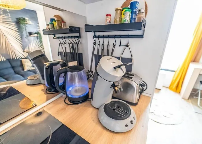 2 Bedroom Apartment 6-7pers, parking, 10min Honfleur *